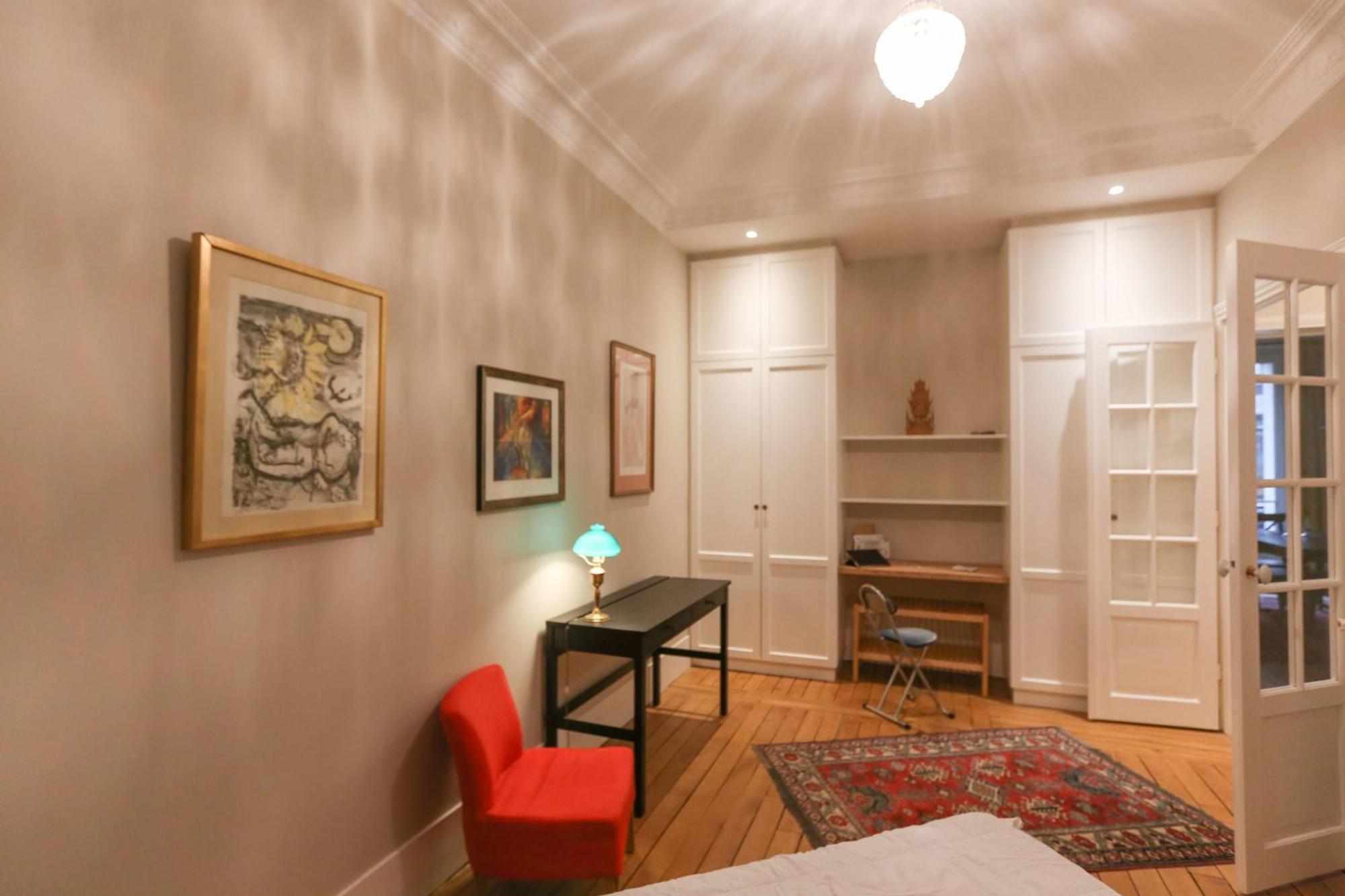 Apartment T2 On The Banks Of The Seine Paris